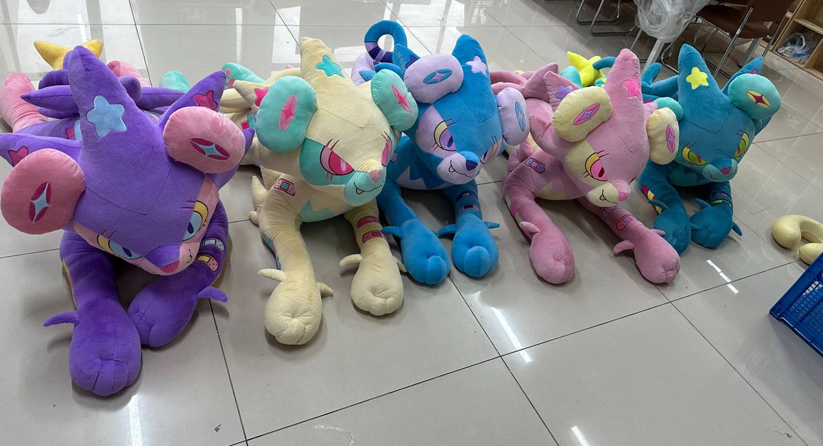 domino_twist's tweet image. The crew pulled up