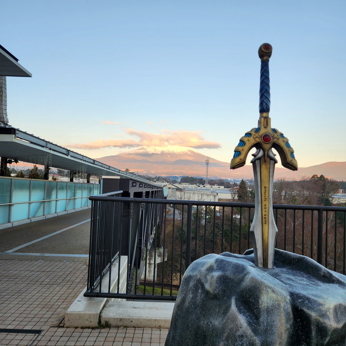 買い物に来てみたけど寒すぎる😱
パパはスタンプラリーでもしとこ🙋