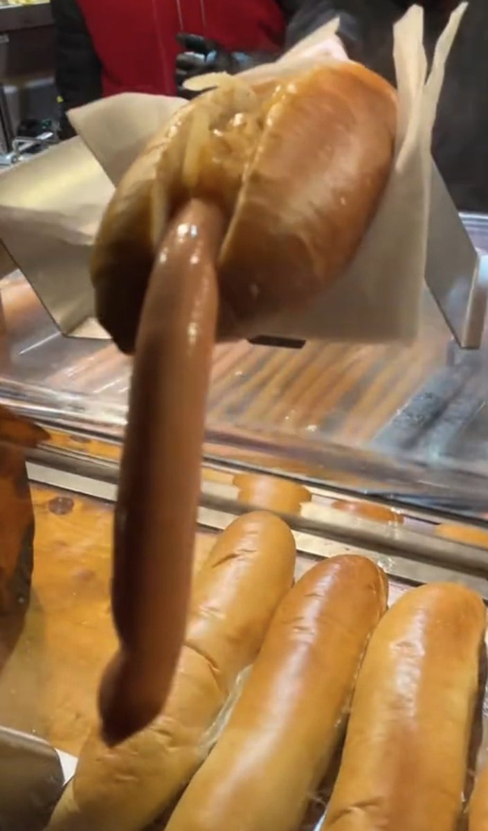 BeavyBee's tweet image. Everything reminds me of him.