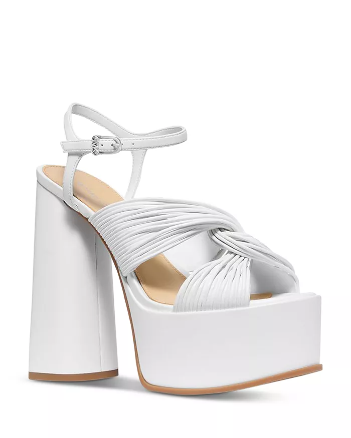 PrimePicks_US's tweet image. Michael Kors Alessia platform sandals $52.43 save 70% #FinalOffer 

sovrn.co/lfd0kr3

image credit Bloomingdale's