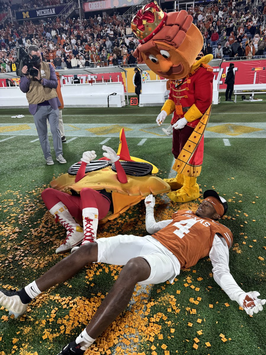 Sickos Committee tweet media