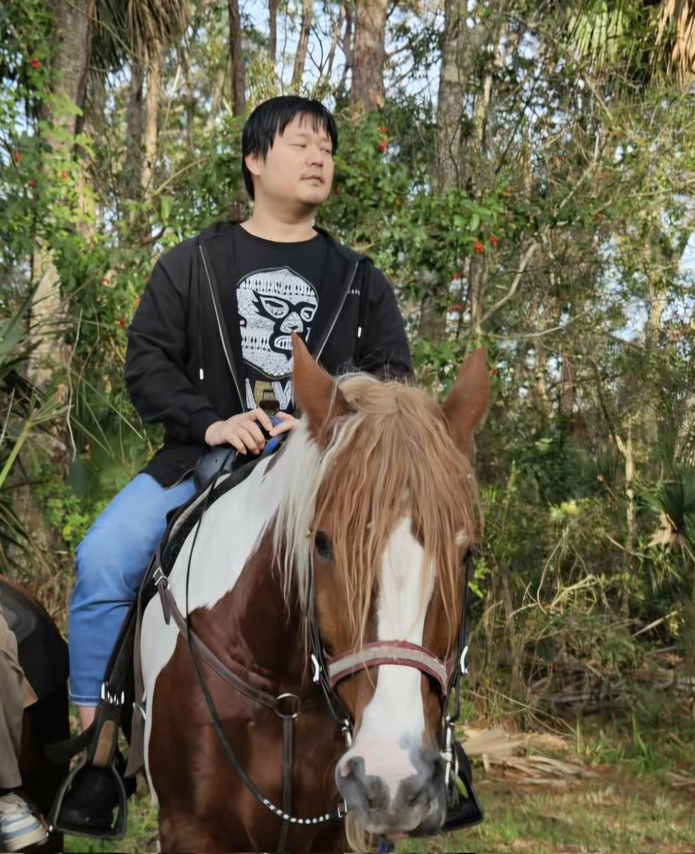 Tong @ LVL UP EXPO tweet media