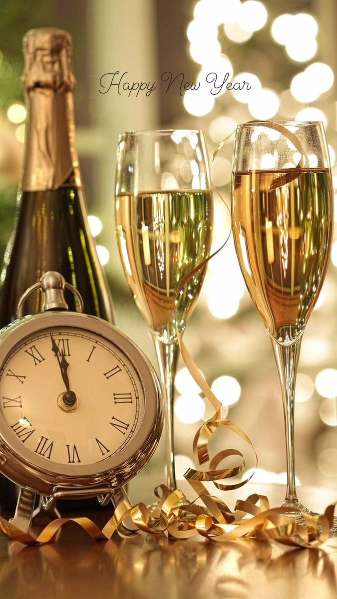 knowles_ali's tweet photo. #HappyNewYear2026 🍾🥂🎉💕 https://t.co/YPGkTy5Tpx