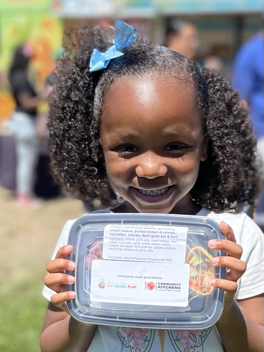 eatlearnplay's tweet image. As we move into the year ahead, your support helps us keep transforming the school experience for Oakland students—and opening doors to healthier, happier childhoods.

Make your impact today. Support Oakland kids with a gift now. give.eatlearnplay.org/campaign/75237…