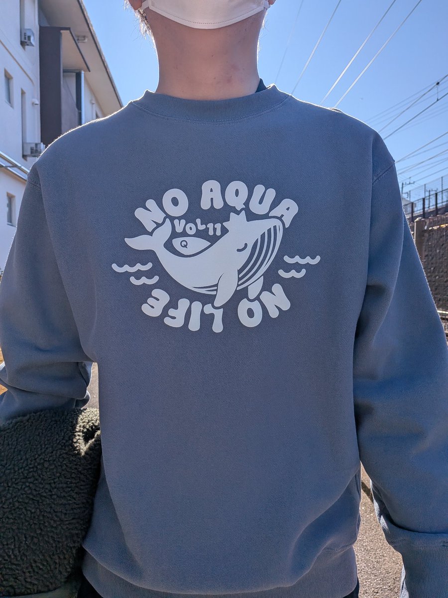 年内最後に発売開始した、クジラさんトレーナー！

かわいい？かわいいでしょう？
着てもいいんですよ😊😊😊😊

オンラインショップはこちらですよ|･ω･´))!!
aqualife0812.base.shop