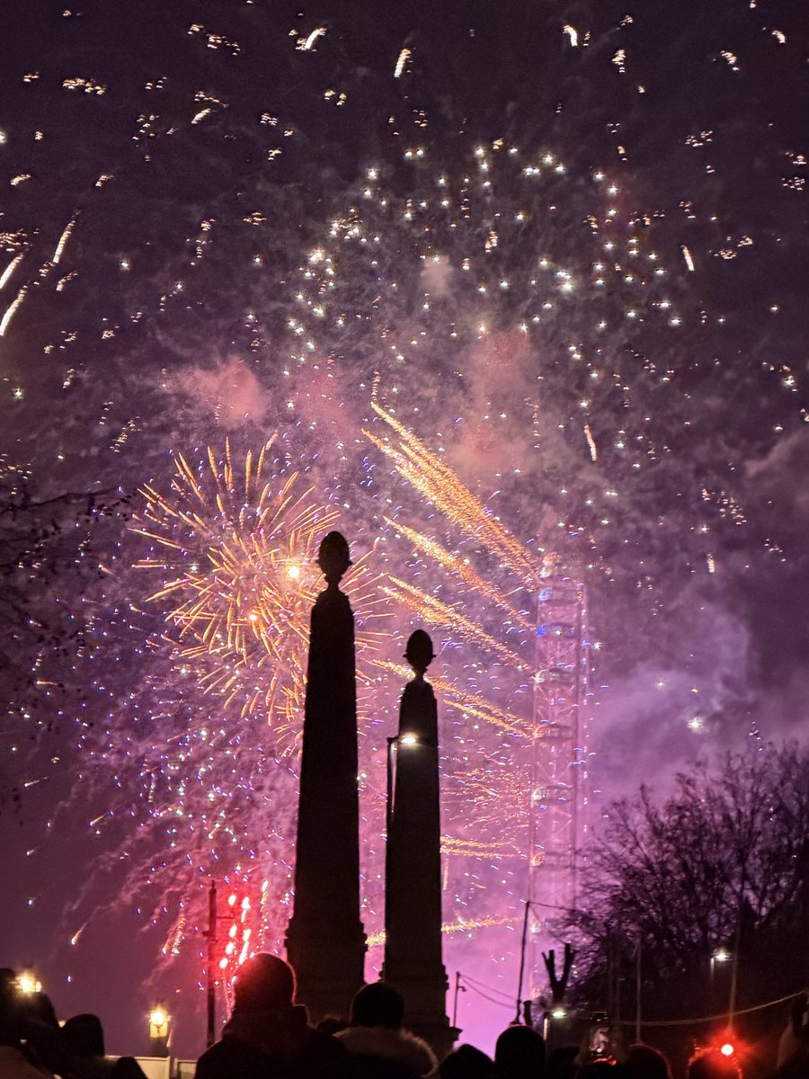 AMOS - Anna-Marie Sullivan tweet media