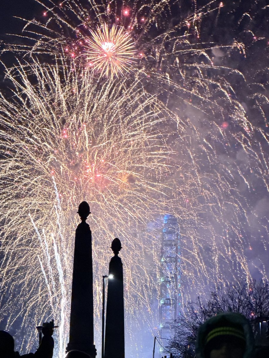 AMOS - Anna-Marie Sullivan tweet media