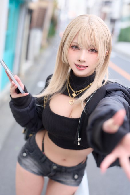 Twitterのコスプレ画像15