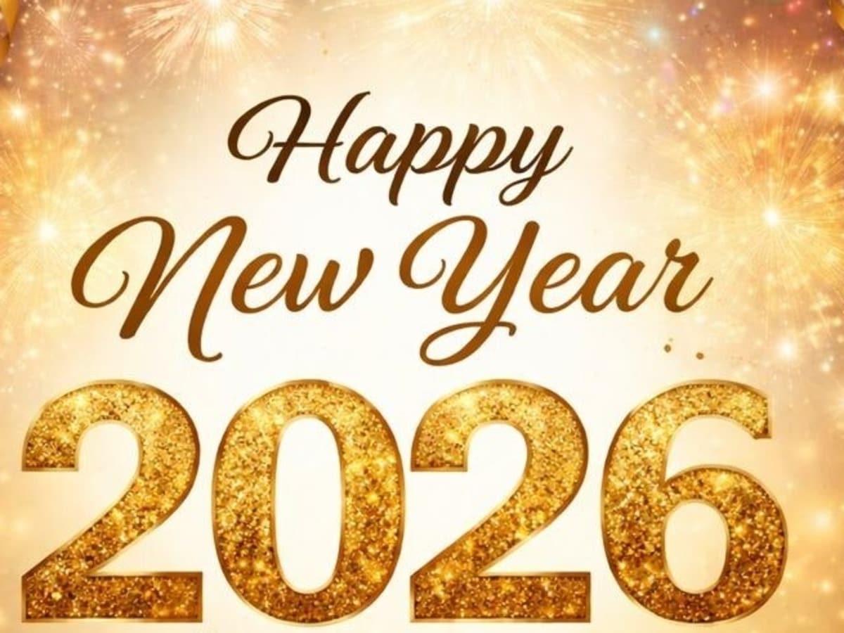 आप सभी को नव वर्ष 2026 की हार्दिक शुभकामनाएं!
नया साल आप सभी के जीवन में सुख, स्वास्थ्य और समृद्धि लेकर आए ।
#HappyNewYear2026