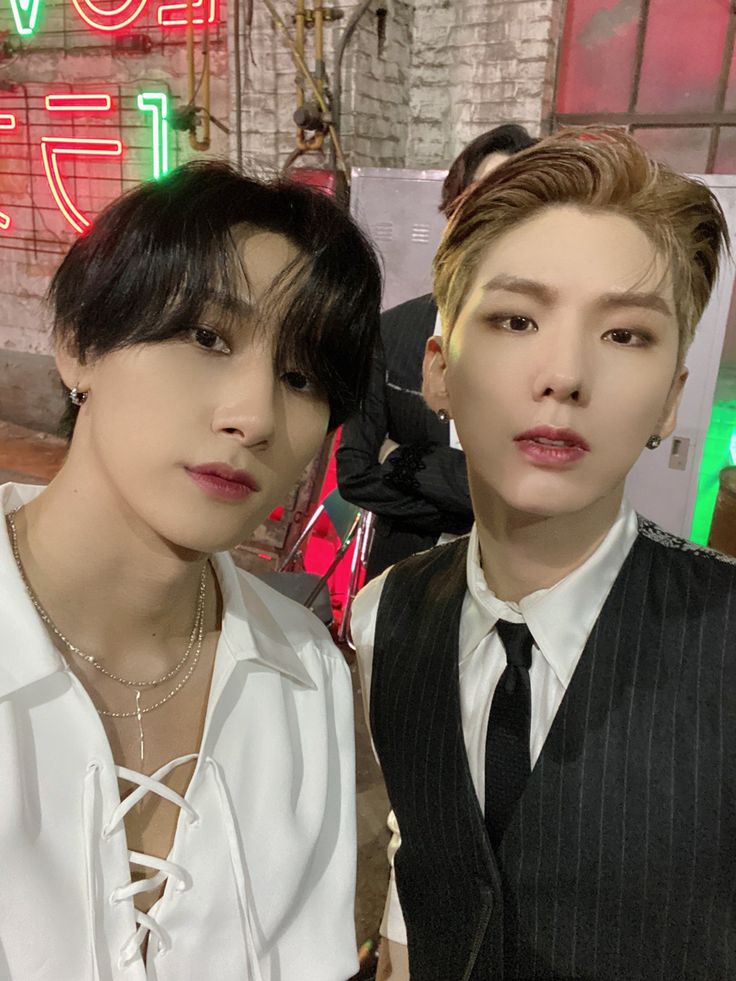 tkanimeinfrante's tweet image. ㅤ

ㅤㅤㅤㅤ Happy new year, my sweetheart. 
ㅤ
ㅤ