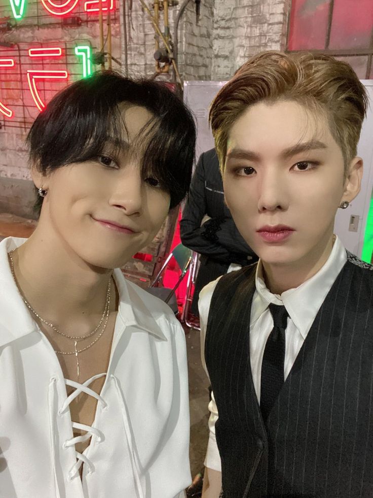 tkanimeinfrante's tweet image. ㅤ

ㅤㅤㅤㅤ Happy new year, my sweetheart. 
ㅤ
ㅤ