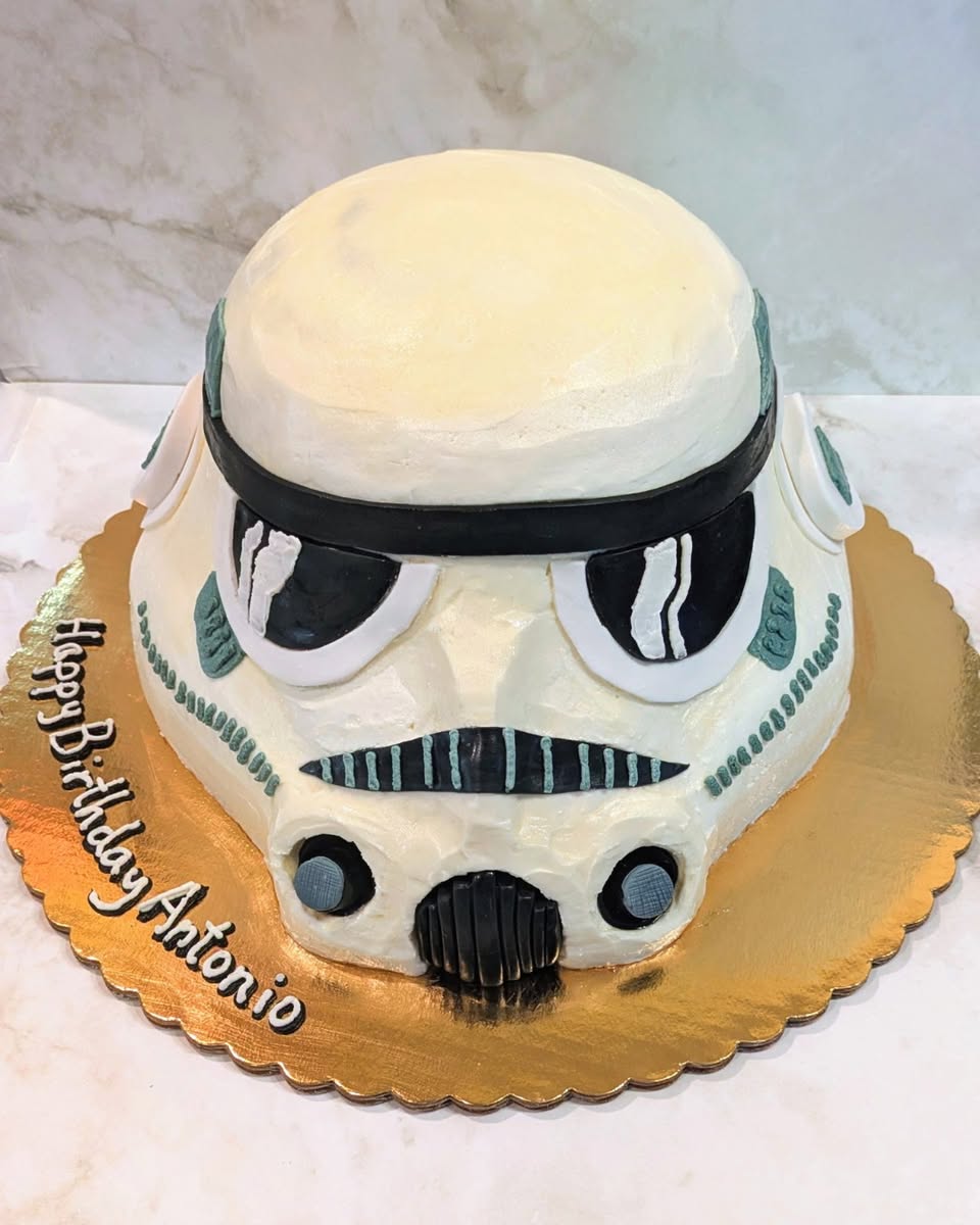 casualgourmet's tweet image. Snips and snails and puppy dog tails...
Custom-created cakes from The Casual Gourmet make every birthday memorable.
#CasualCakes #CapeCodBaker