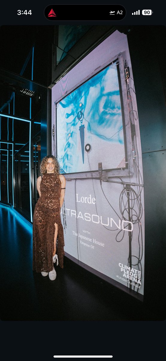 Empress Of tweet media