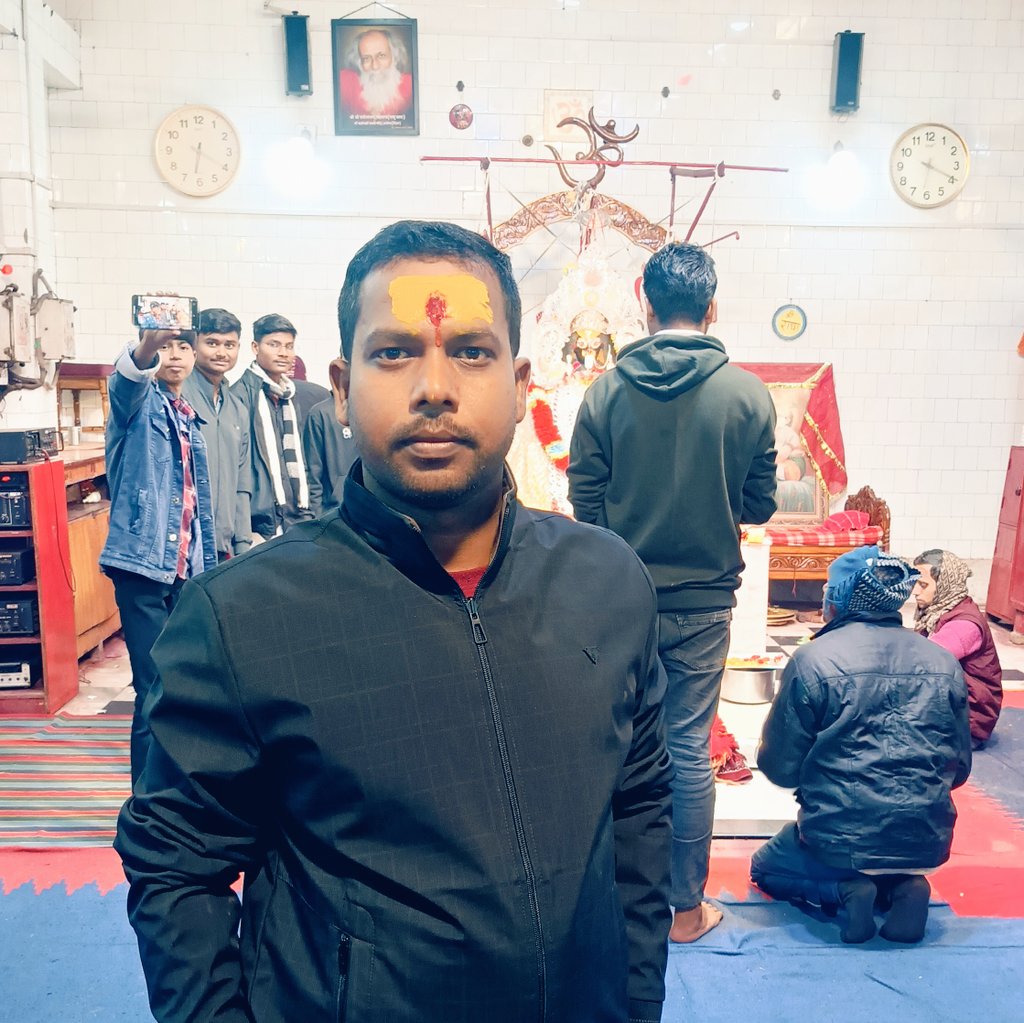 प्रियंकर tweet media