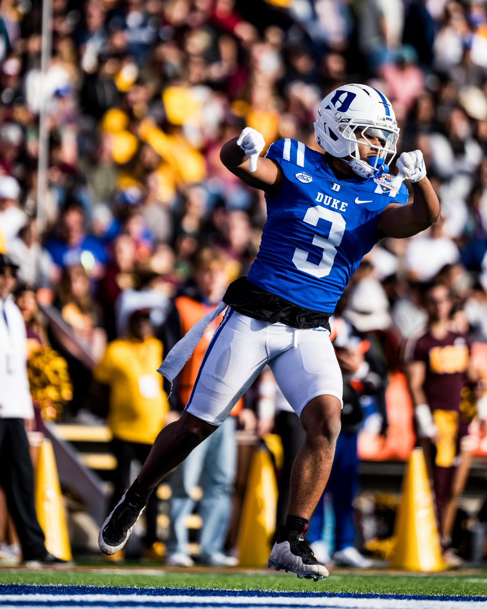 Sayian_Warrior's tweet image. Caleb Weaver : 8 tackles, 1 for loss, forced fumble &amp;amp; a fumble recovery