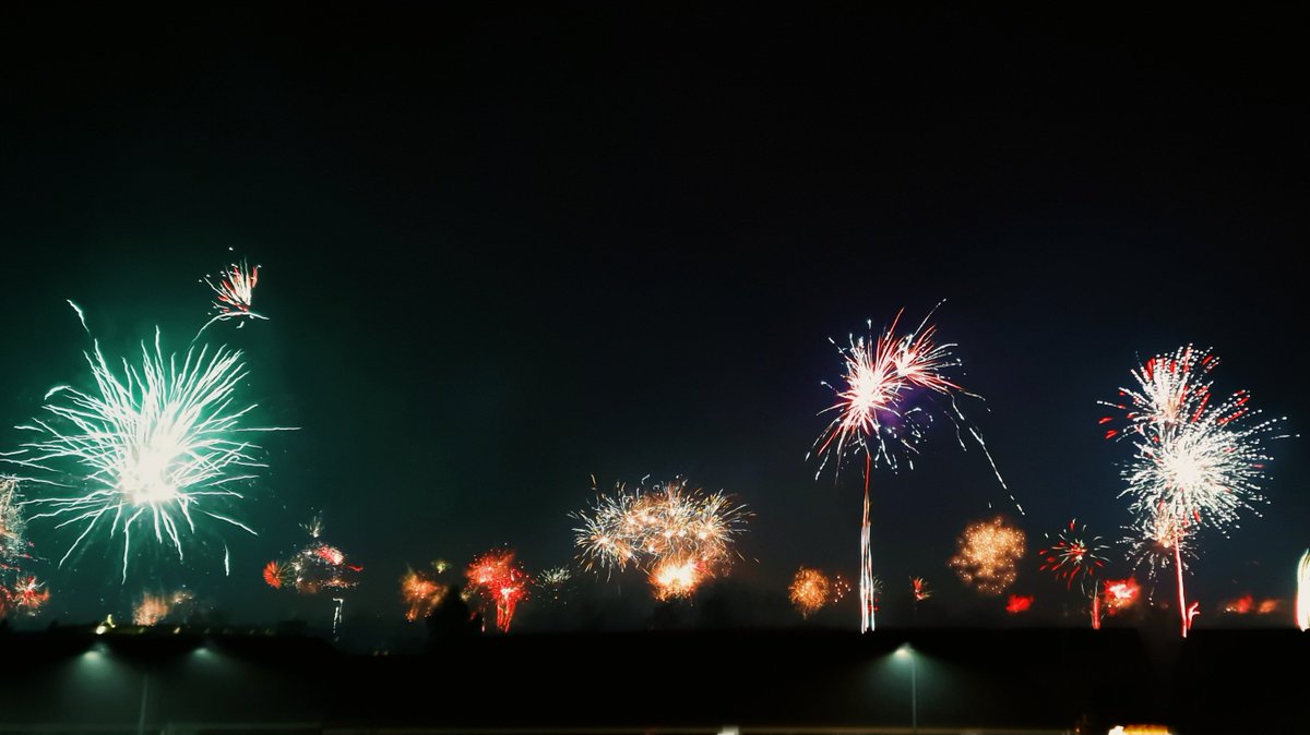 De allerbeste wensen voor 2026 vanuut het Apeldoornse waar het vuurwerkverbod overduudelijk werkt! #HappyNewYear2026