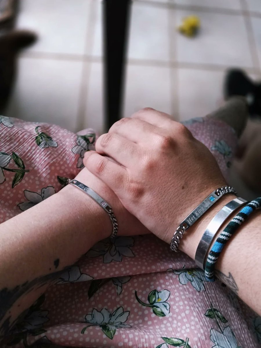 Mama_Succubus tweet media