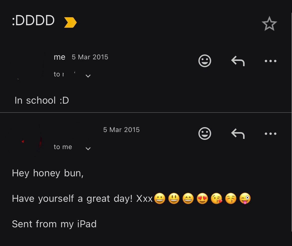 iarmha1reacht's tweet image. Reminds me of these emails I sent my dad in primary school lol