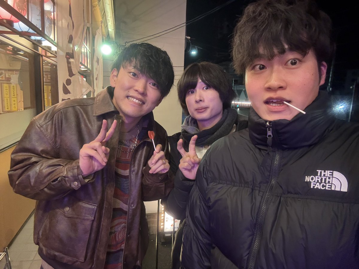 Kei930Yama's tweet photo. 金曜日の飲み会『大人の告白』無事終演いたしました✨✨

大学の演劇サークルで出会った僕らが、
卒業してから5年経って再集結しましたが、やっぱり舞台ってめちゃくちゃ楽しいなって改めて実感しました。

苦しいことも楽しいことも分かちあえた仲間がいて、本当にかけがえのない時間でした🫶🫶 https://t.co/brdCneGxj9