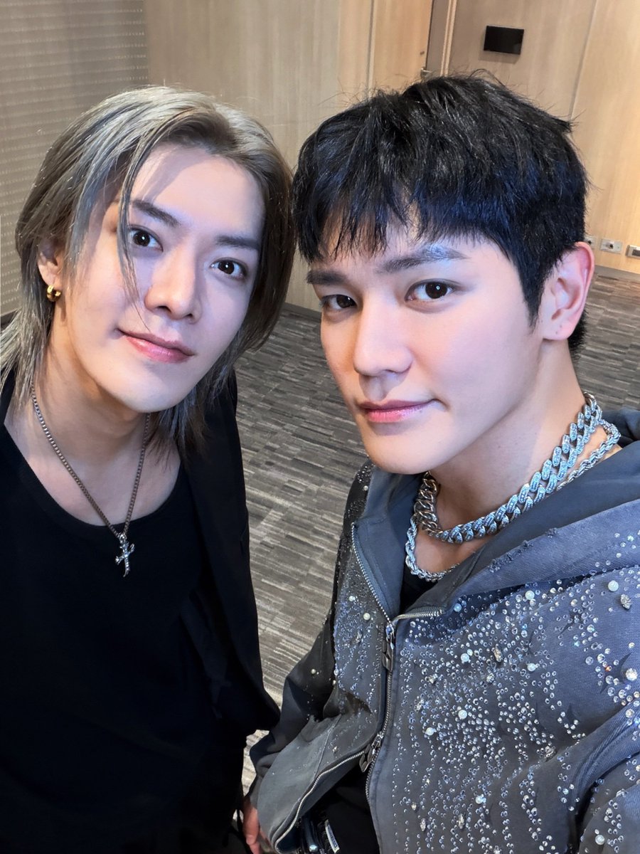 taeyong with yuta 🤍