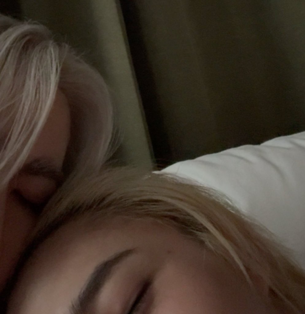 Oh my heart, they're not getting out of bed anytime soon folks, happy new year husbands ZeeNuNew rest well sleep well lovebirds #ZeeNuNew 🫠🫂