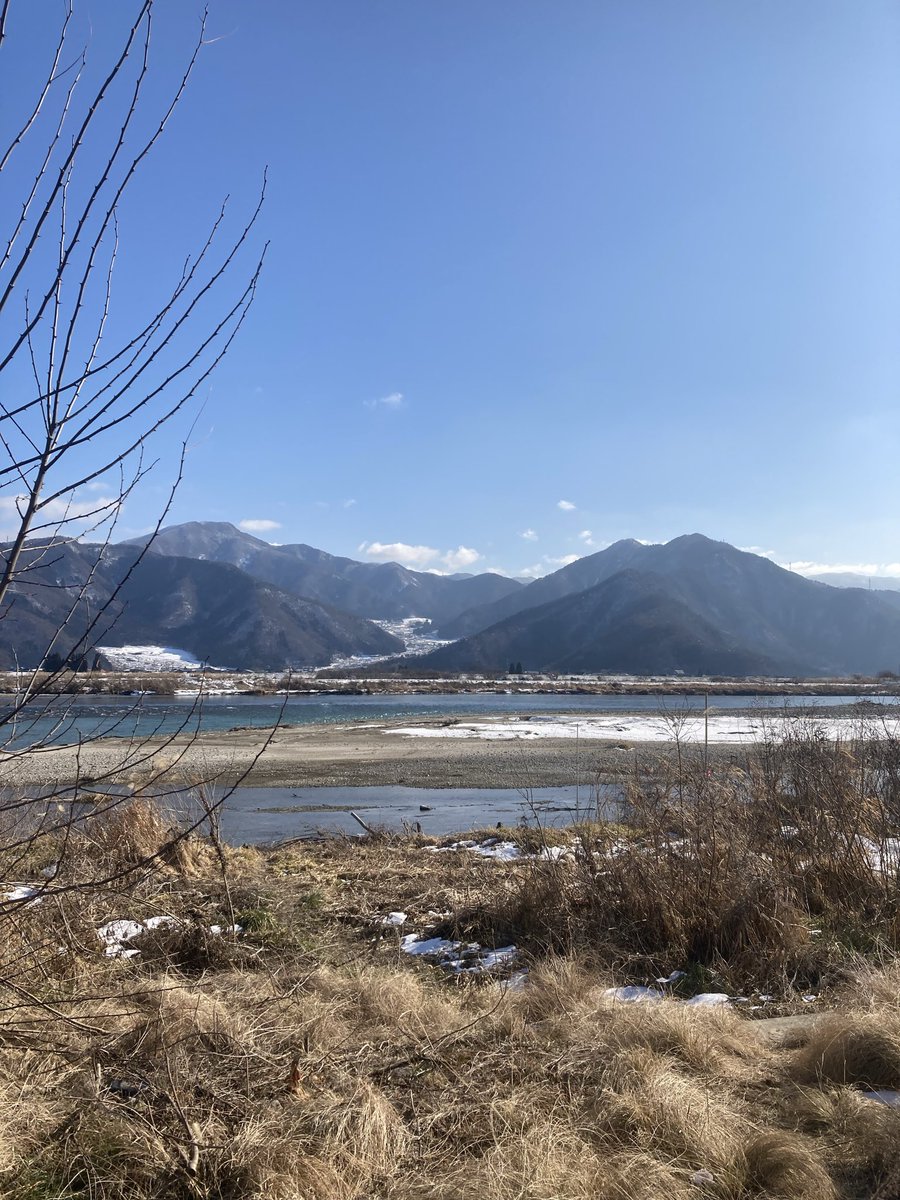 SKOjDWZQIrN9Cig's tweet photo. 謹賀新年🌅明けましておめでとうございます🧧今年もよろしくお願いします😃 https://t.co/3dhSiDp2XD