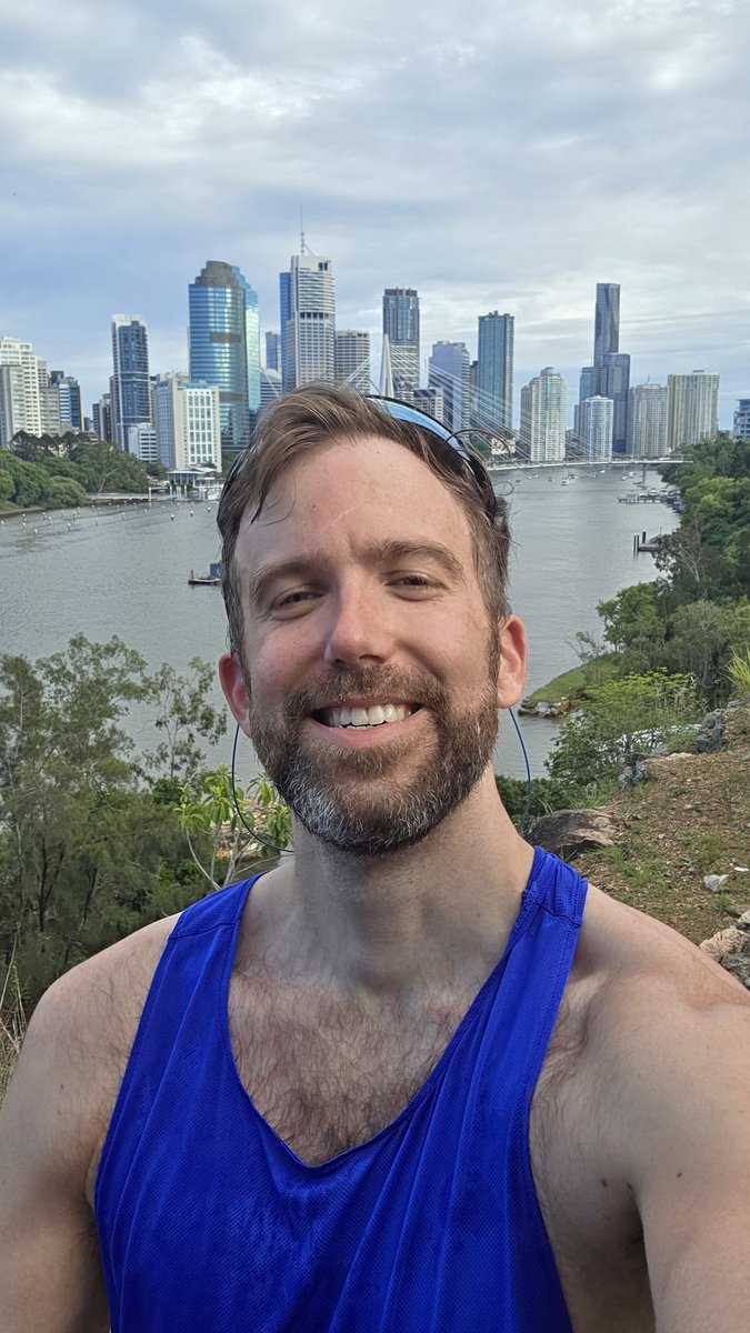 Over whale ming tweet media