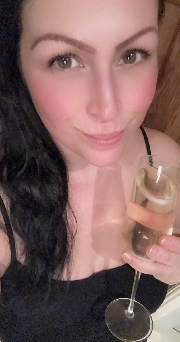 Anna Maria ✨ tweet media