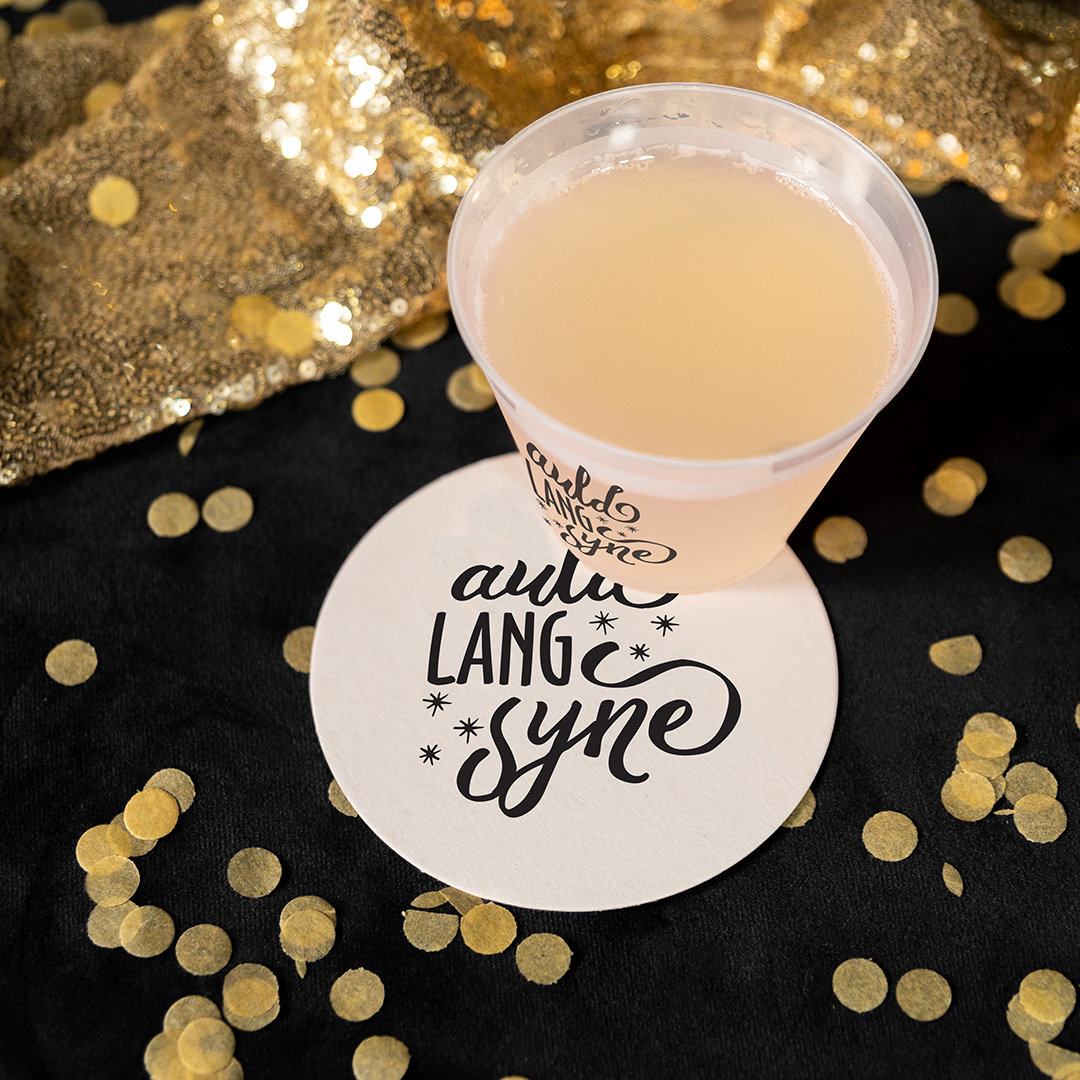 TPromotional's tweet image. It's almost midnight! 🥂

As the calendar flips to 2026, it's the perfect time for a clean slate—and that includes your promotional strategy!

Begin your new branding journey!
🎆 totallypromotional.com

#2026Goals #BusinessGoals #PromotionalProducts