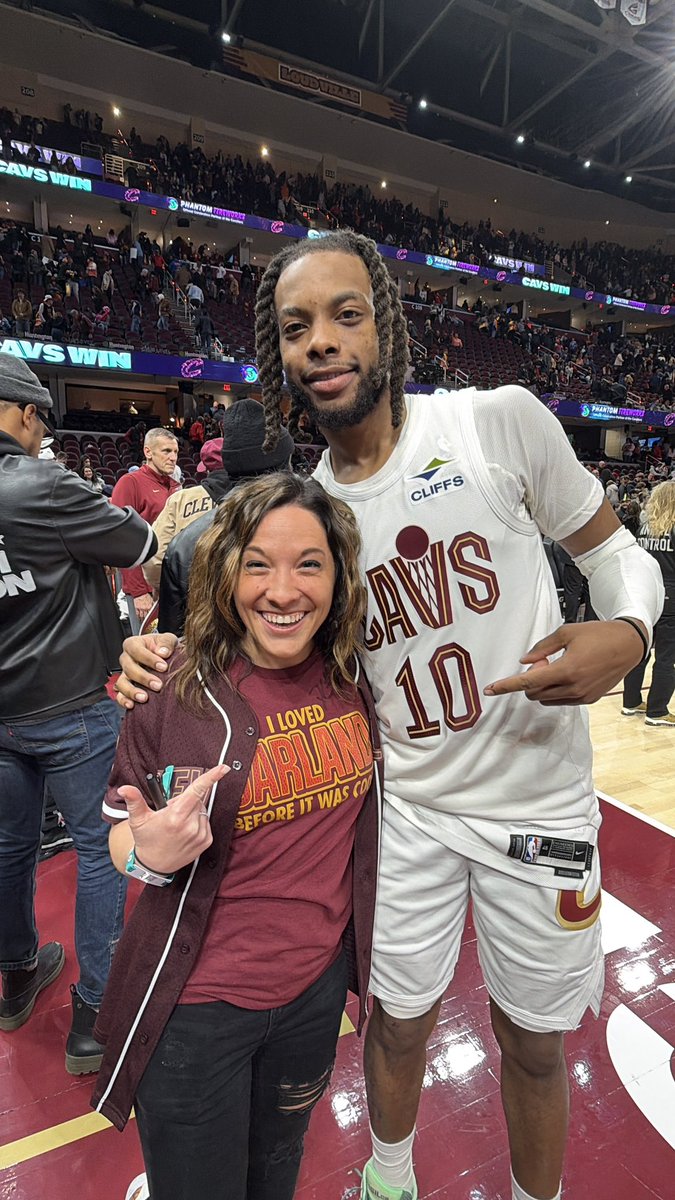 Thank you <a href="/cavsdan/">Dan Gilbert</a> for the amazing experience. Ending 2025 on a high note! <a href="/cavs/">Cleveland Cavaliers</a> win!! 🔥