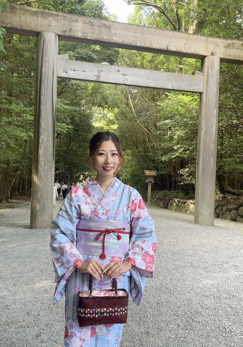 sillygirlmegu's tweet photo. あけましておめでとうございます🌅⛩
去年もありがとうございました😊
皆様にとって笑顔溢れる最高な年になりますように🥰
今年も宜しくお願いします🥰 https://t.co/1q5GJWefrd