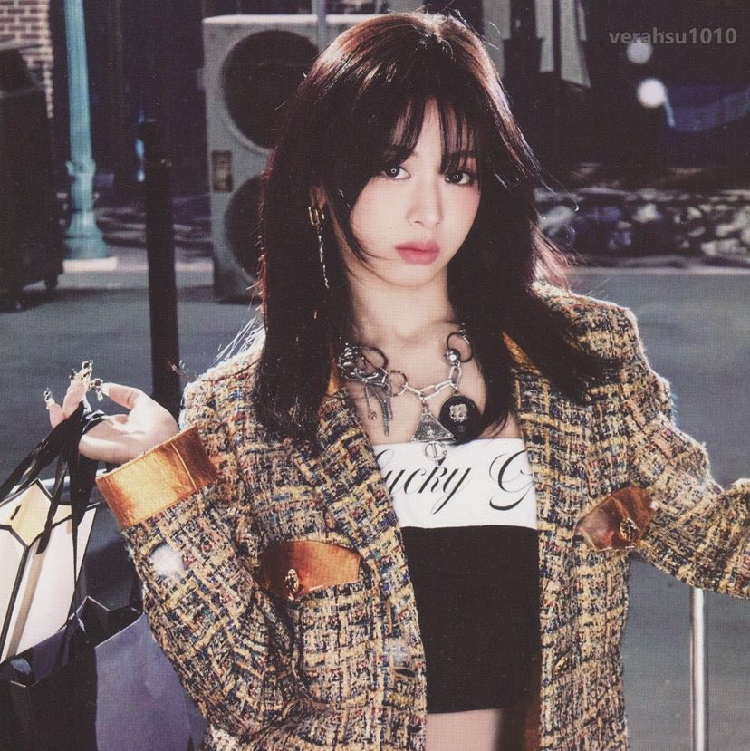 AhyeonBrasil's tweet image. Retrospectiva 2025 de Jung Ahyeon; a thread.