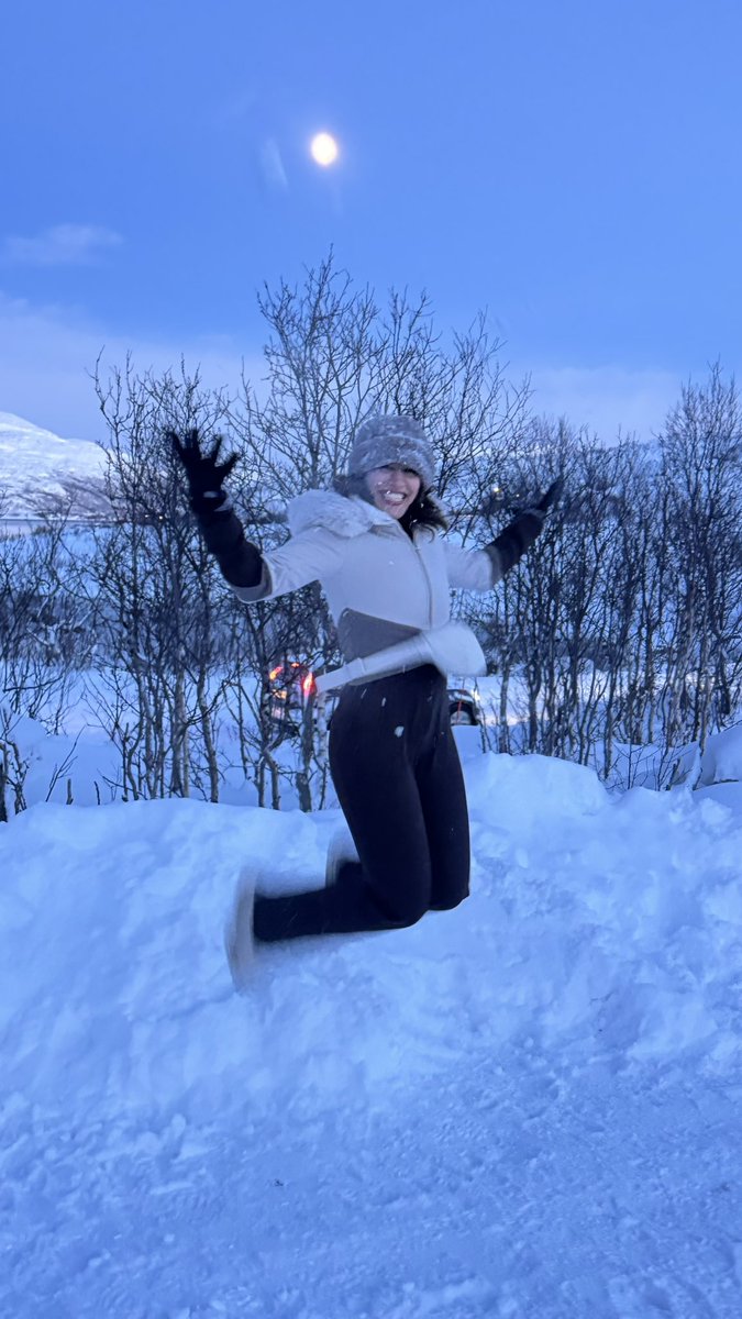 أفنان tweet media