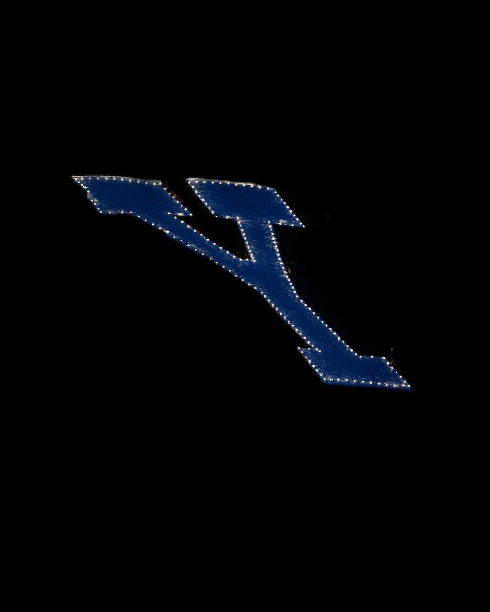 BYU's tweet image. The Y is lit tonight in honor of beloved BYU President, CES Commissioner, dean of religious education, and apostle of Jesus Christ @HollandJeffreyR 💙

📷: @BYUphoto