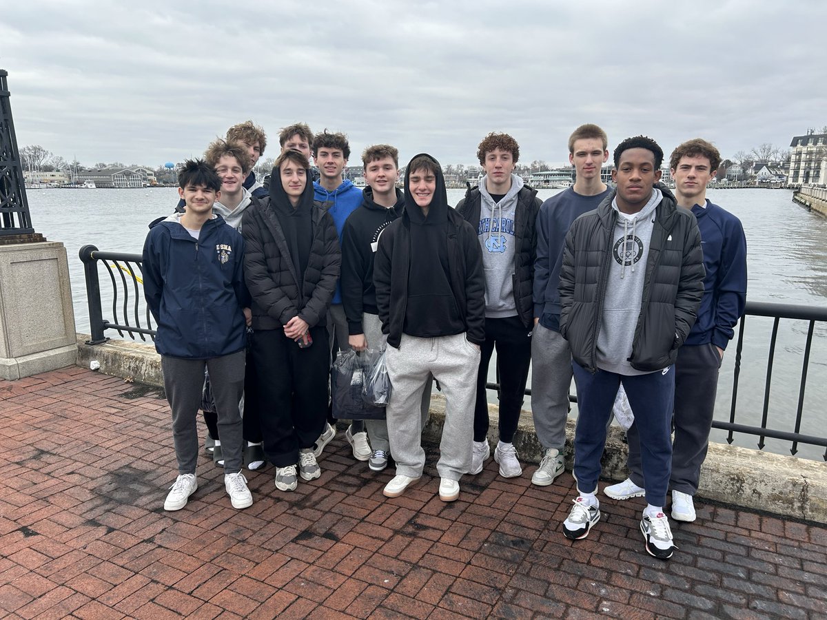 CB East Hoops tweet media