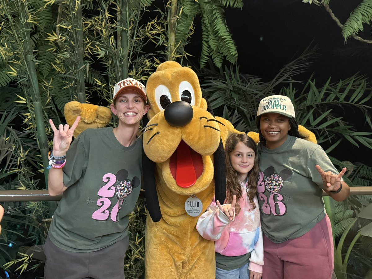 DisneySouthernBelle tweet media