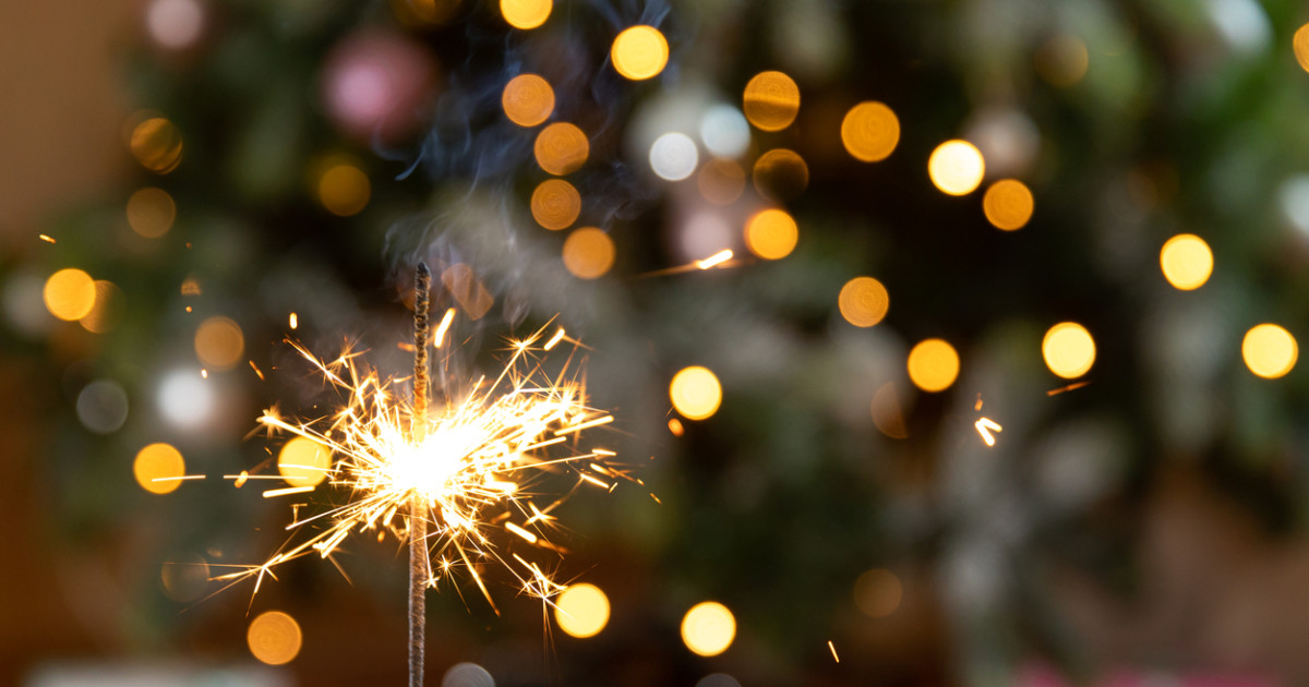 ഇടയ്ക്ക് എപ്പോഴോ കുറച്ചു സന്തോഷകരമായ നിമിഷങ്ങൾ കടന്നുപോയതൊഴിച്ചാൽ വ്യക്തിപരമായി ഏറെ മാനസിക-ശാരീരിക ബുദ്ധിമുട്ടുകളിലൂടെയും സംഘർഷങ്ങളിലൂടെയും കടന്നുപോയ വർഷമായിരുന്നു 2025.

എന്നാൽ, അതിൽ നിന്നൊക്കെ വിഭിന്നമായിരിക്കും 2026 എന്നാണു പ്രതീക്ഷ.

എല്ലാ സുഹൃത്തുക്കൾക്കും പുതുവത്സരാശംസകൾ❤️