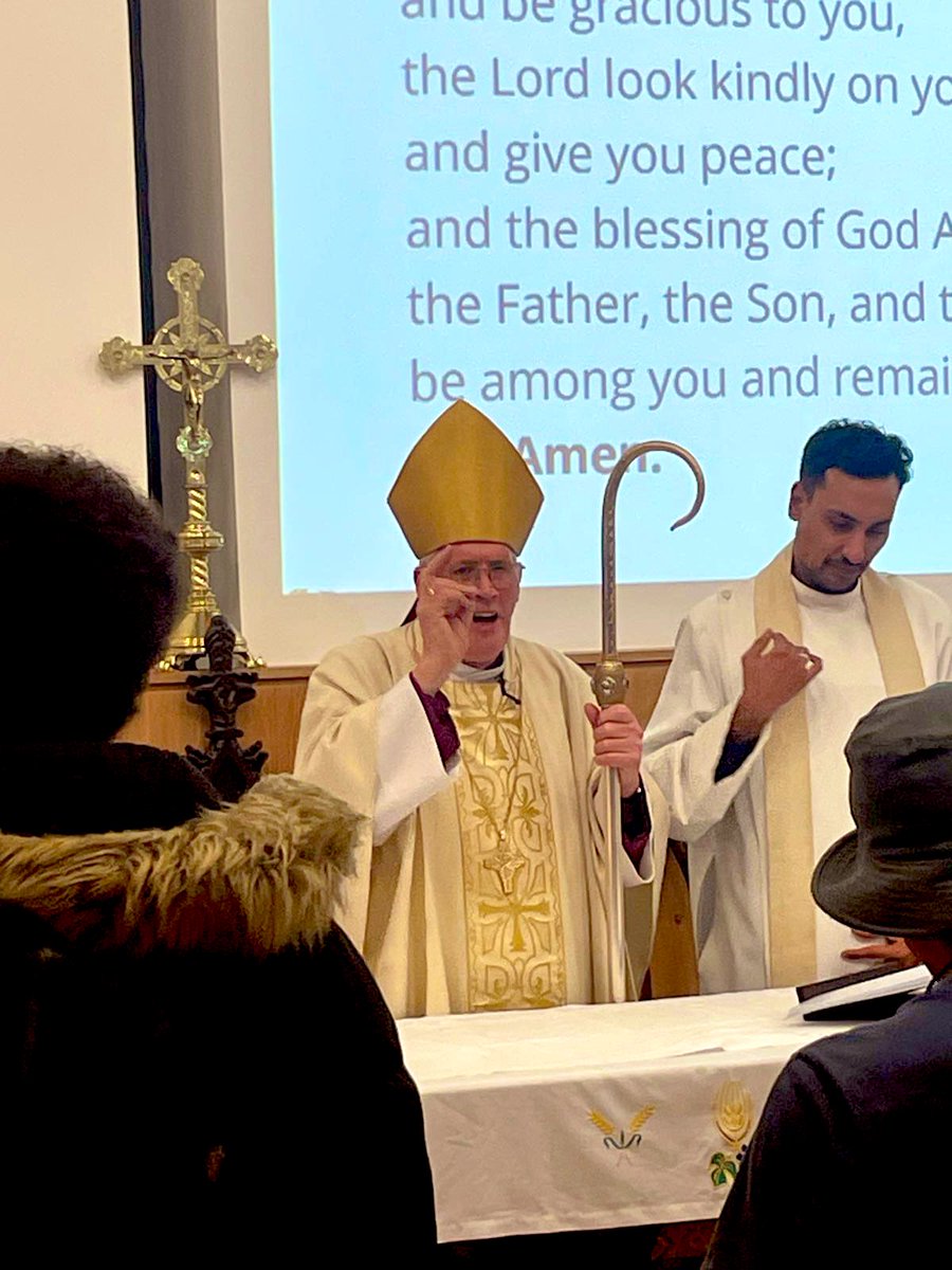 BishopSouthwark's tweet photo. Wonderful to see in the new year - complete with fireworks - and all that God is doing at St Michael and All Angels Camberwell growing numerically and spiritually - from where I send greetings to all @SouthwarkCofE for a happy blessed and healthy New Year https://t.co/bRNBj7INsp