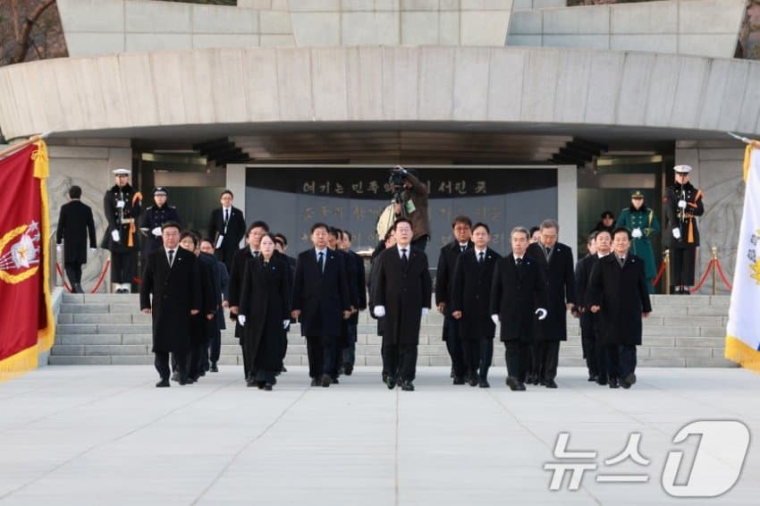 정부 내각 수장!! 대한민국 대통령
 이재명대통령 한정 이런 보스 사진 좋아