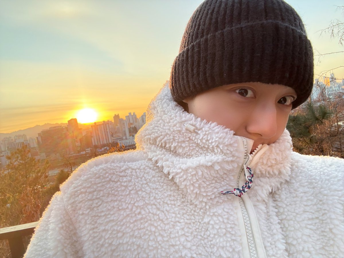 유영｡:°ஐ tweet media