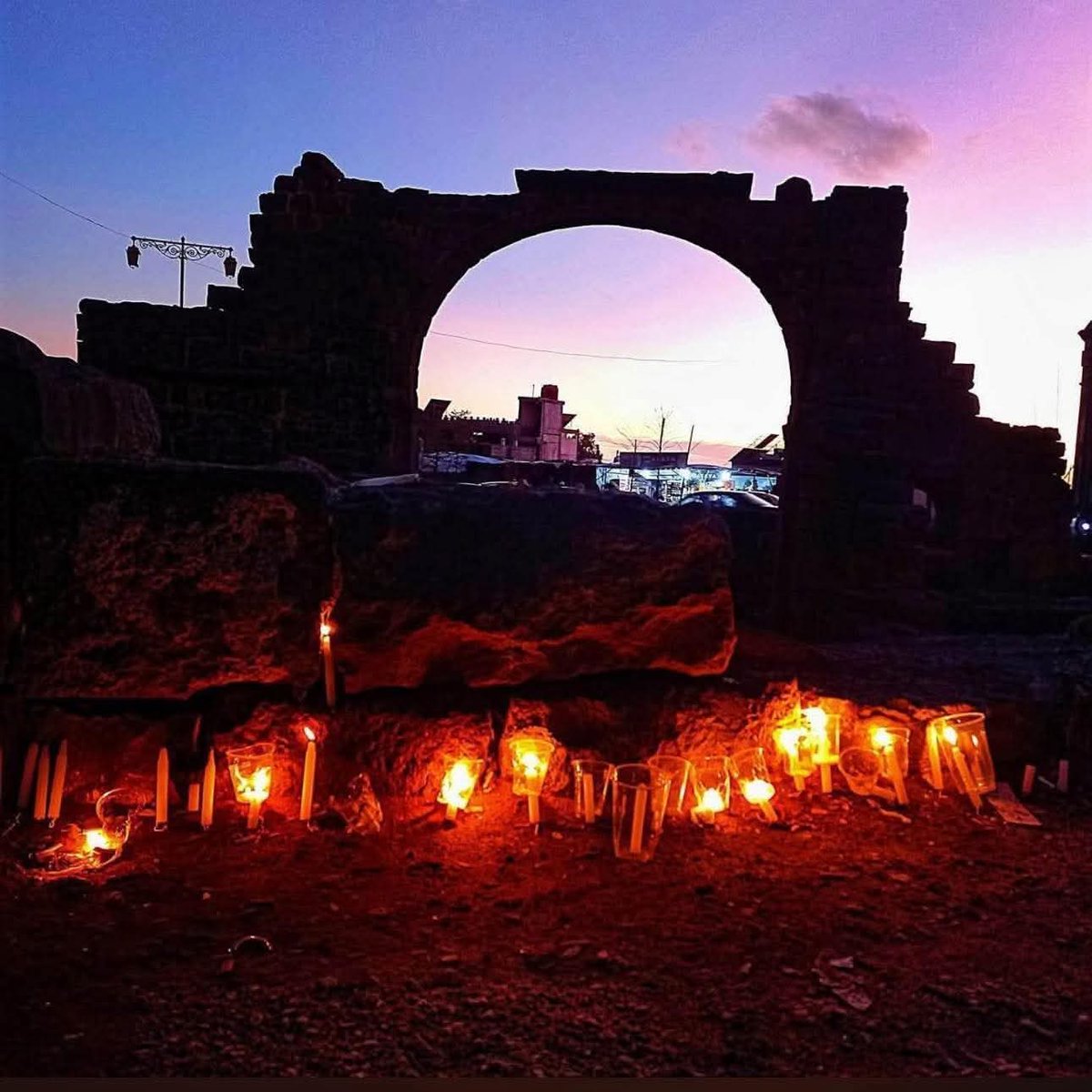 كيف حال خاطركن يا أهلي  ..
ولأن الحق مابضيع ، والباطل يبطل ، والكرامة مابتتجزأ 

 الله يقدرنا عالصبر والوفا والسداد 🇸🇨👌🏻