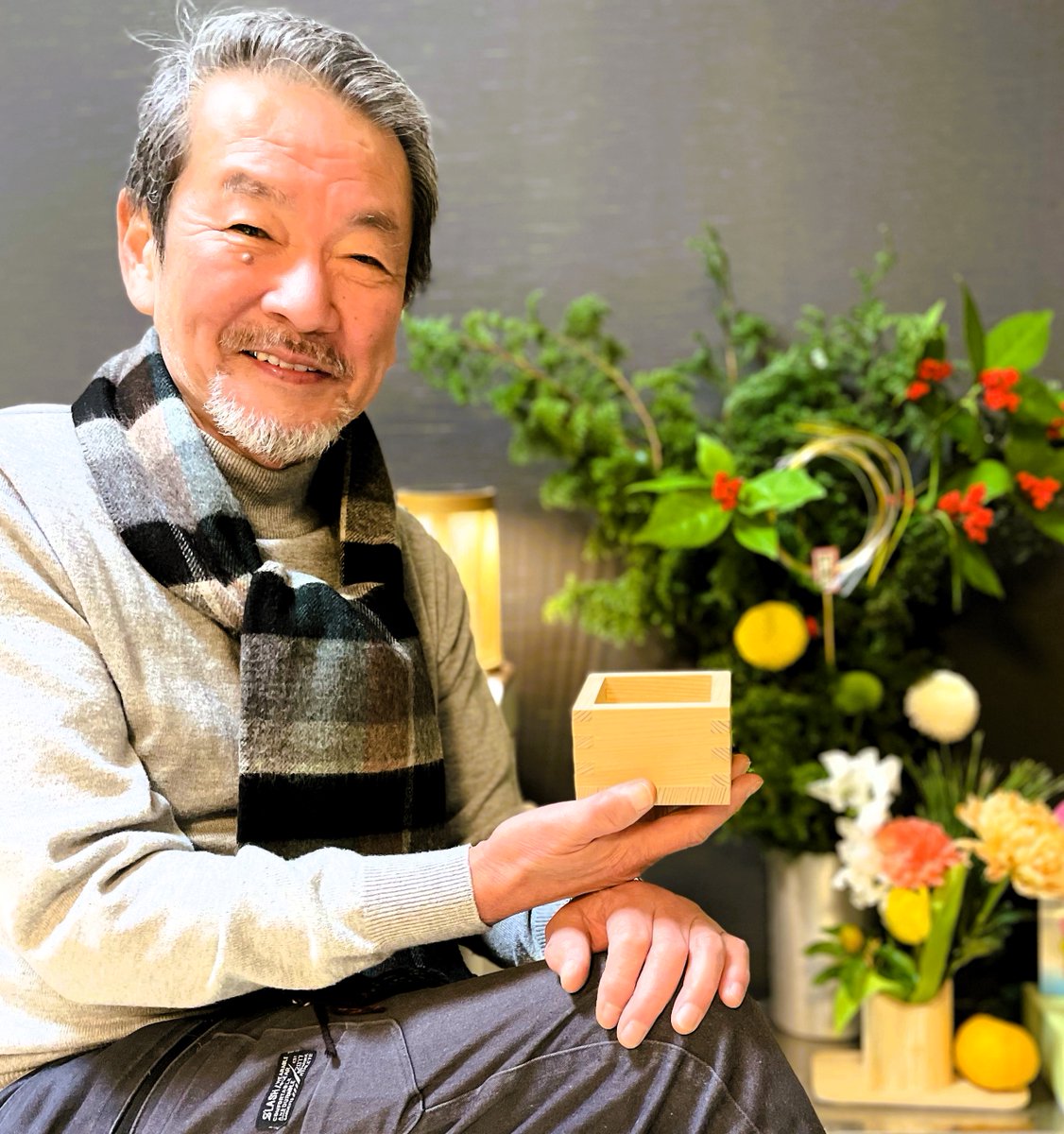 新年
明けまして
おめでとうございます🎍
さっそく
元旦から神様のお水をいただいております🍶
今年一年皆さまにとって良き年でありますように✨
令和8年元旦