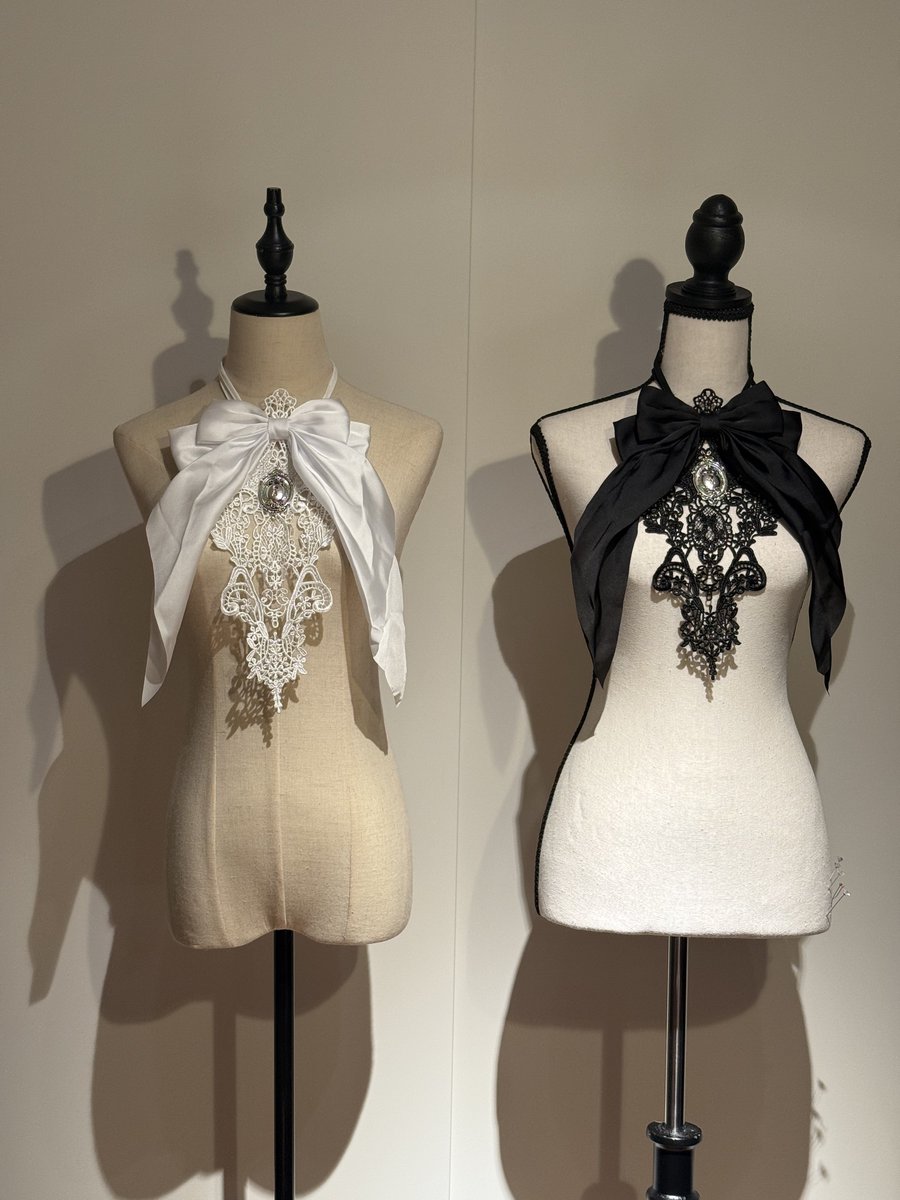 あけましておめでとうございます🎍
本年もよろしくお願い致します☺️

今年はどんな一年になるかしら
皆様と一緒にゆっくり光ある方へ歩いて行けたら嬉しいな🐾
kemuri装飾店は新しいことにも挑戦しつつ今まで通り自分の「好き」を信じてまいります。

昨晩また地震もありましたが