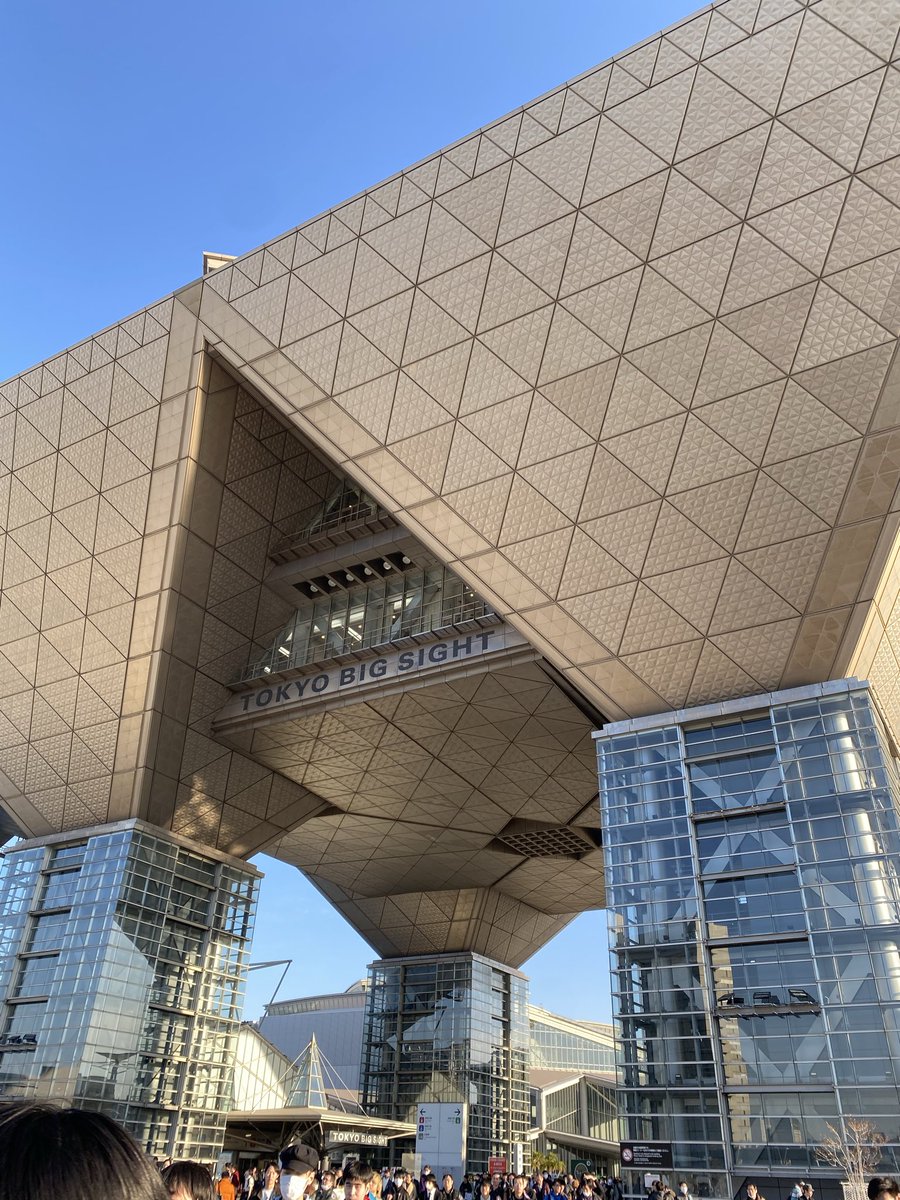 #今年1年振り返り
年オーバーランしましたが主に
•初痛車にて初痛車天国
•あまり乗れなかったマリンジェット
•NDAZU音響スタッフ
•だいぶ久しぶりのコミケ
でした