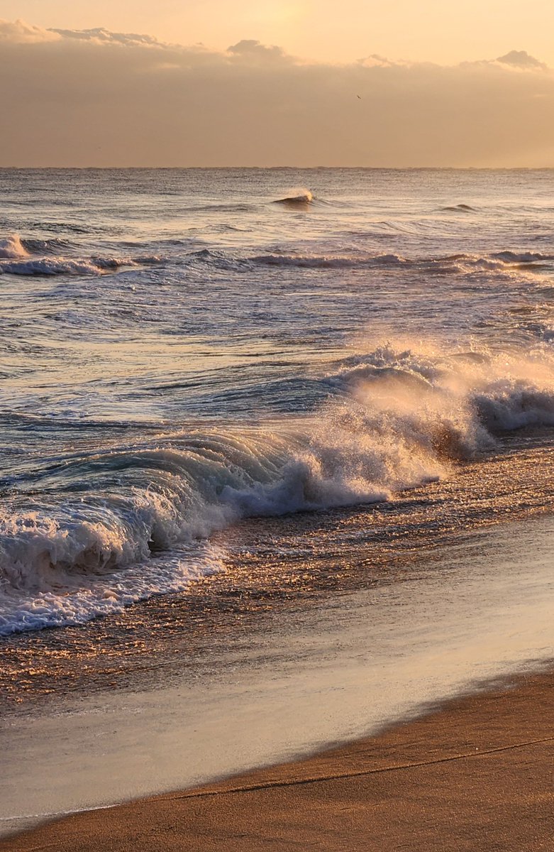 여전히 휘몰아치고 있는 나의 바다여...