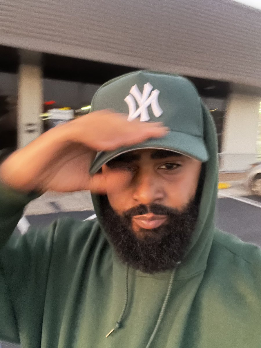 CoreyStampley's tweet image. 