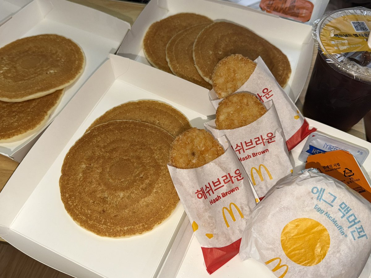 새해 카운트다운을 핑계로
그냥 맛있는 거 많이 먹는 모임