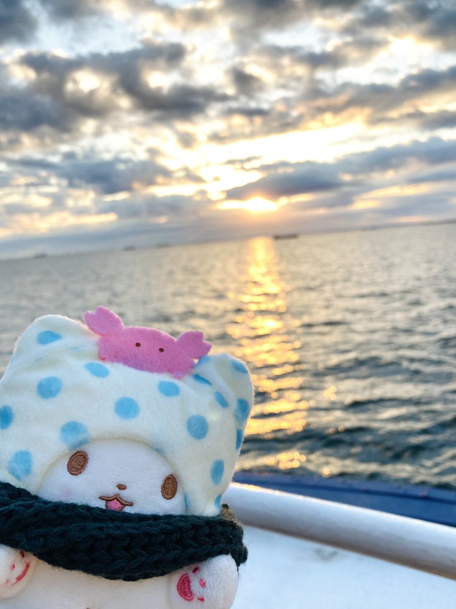 あけましておめでとうございます🎍今年もよろしくお願いします❣️初日の出見たよー☀️