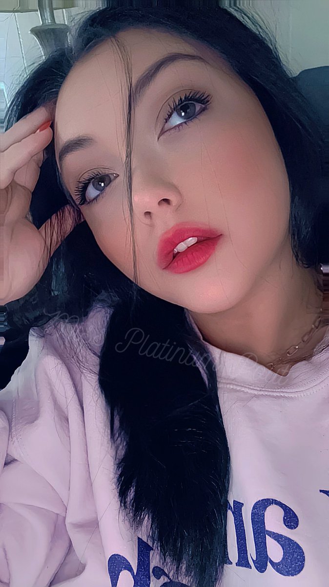 The amount of BS in my DMs makes my head hurt 
#NewYear2026 means u should do better