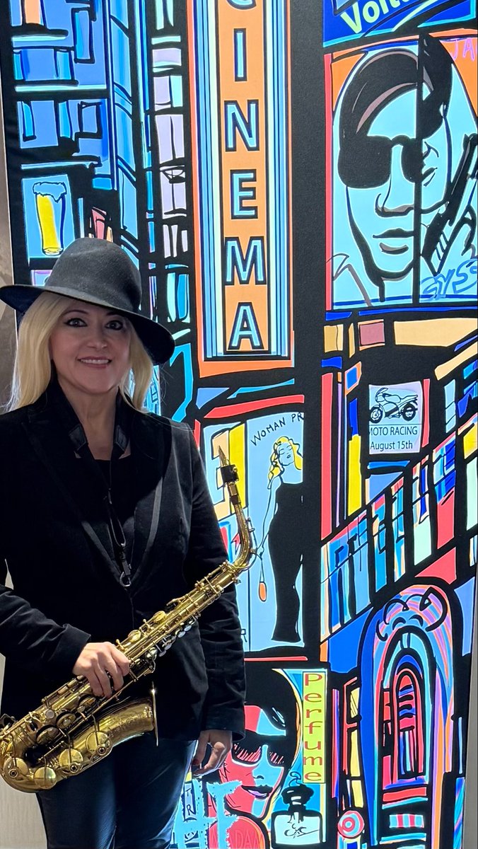 Excited for the upcoming New Year Celebration! Sending 🎉🎆  #HappyNewYear #NewYearsEve2025 #saxdiva #sax_diva #celebration #saxophonist #recordingartist